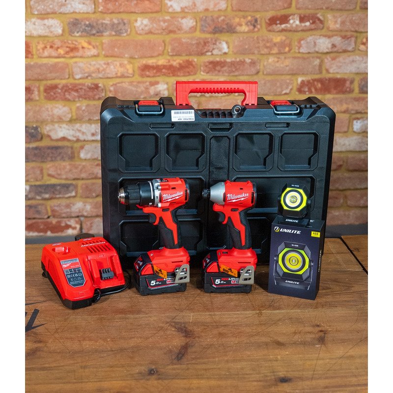 Deal Of The Week – Milwaukee M18BLPP2D3-502P 18v Brushless Twin Pack With WL-450 Work Light - buy online in Australia | Trade Tools Australia